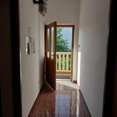 Studio-App Iva, Balcony With Sea View - 50 M From Beach Pag Town Exteriör bild