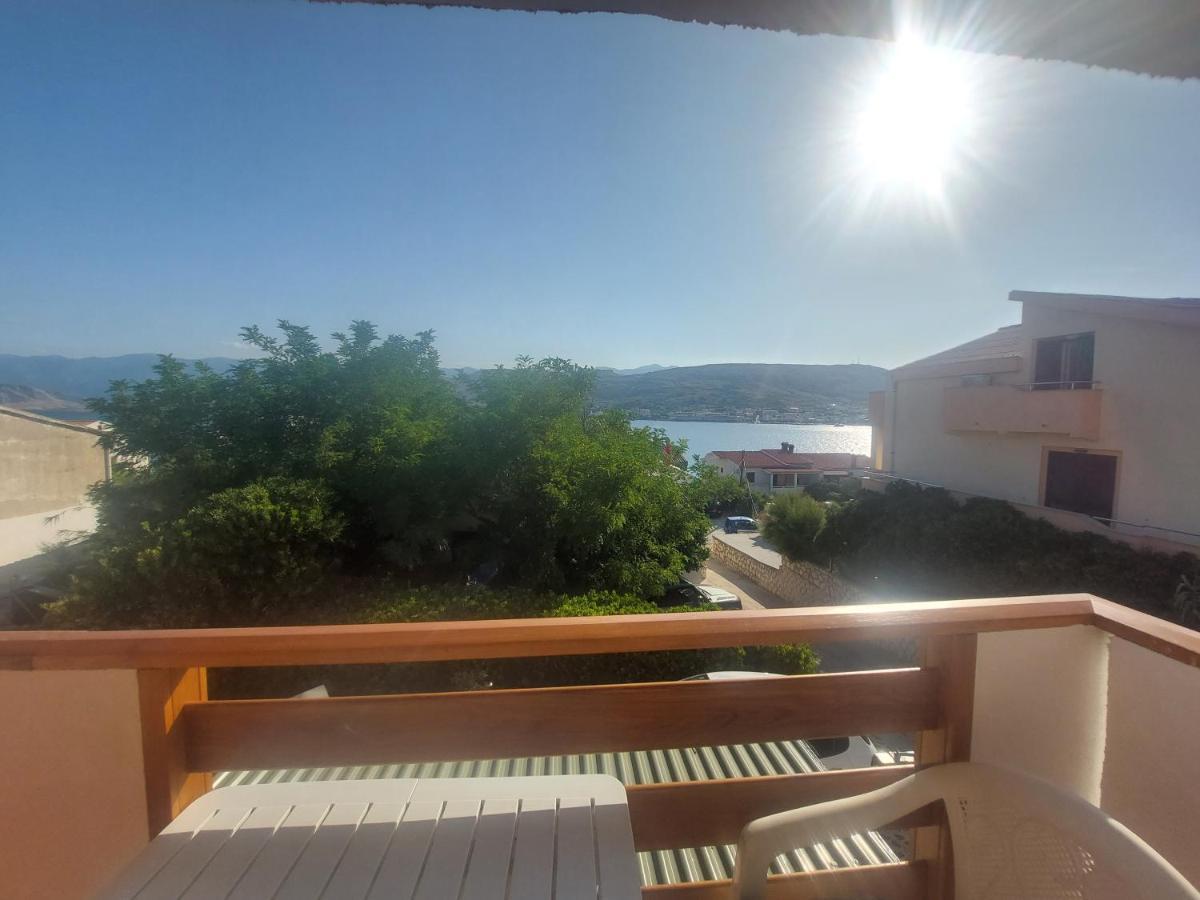 Studio-App Iva, Balcony With Sea View - 50 M From Beach Pag Town Exteriör bild