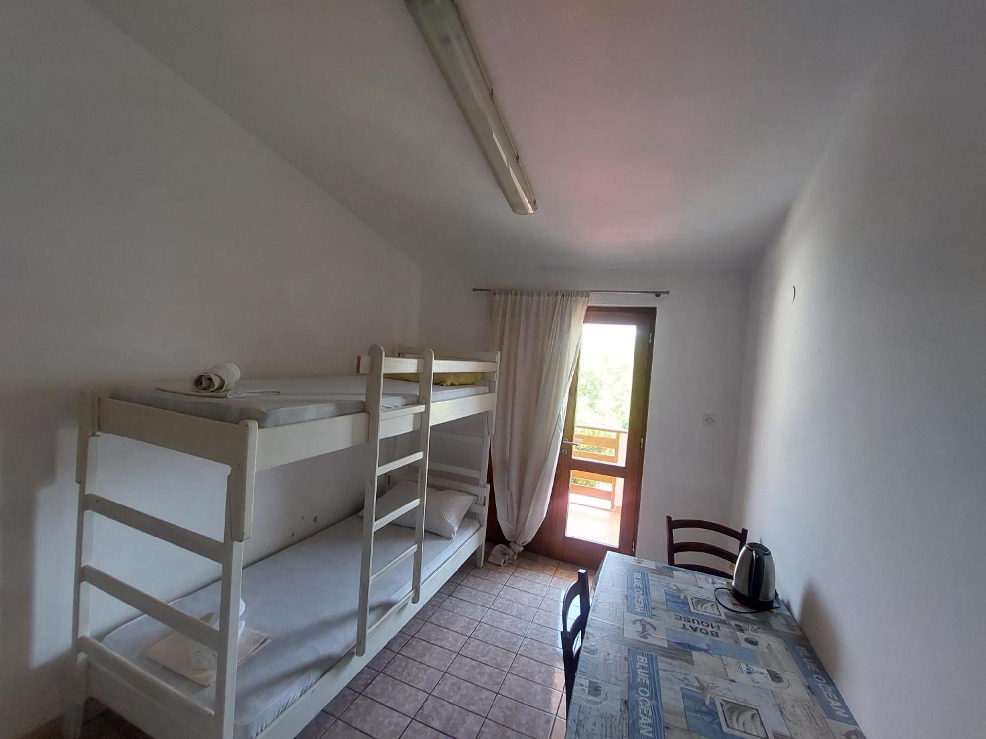 Studio-App Iva, Balcony With Sea View - 50 M From Beach Pag Town Exteriör bild